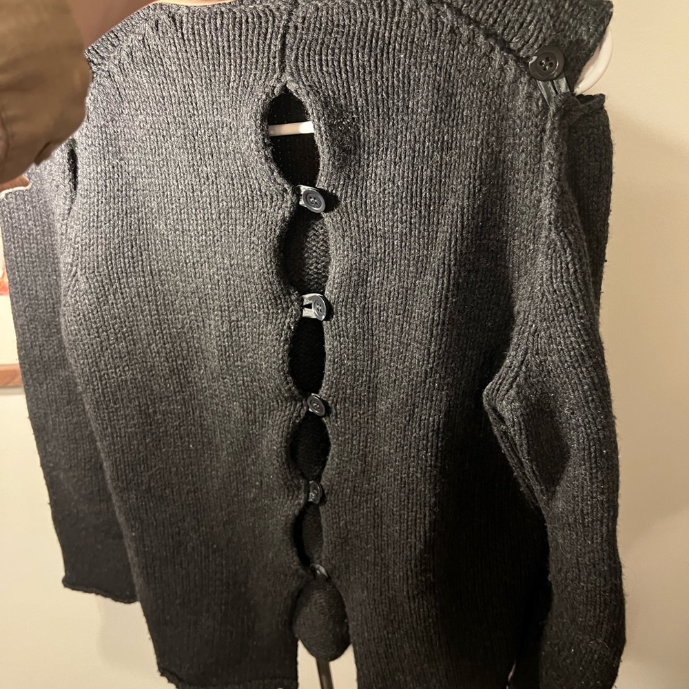 Hache black sweater buttoned back
